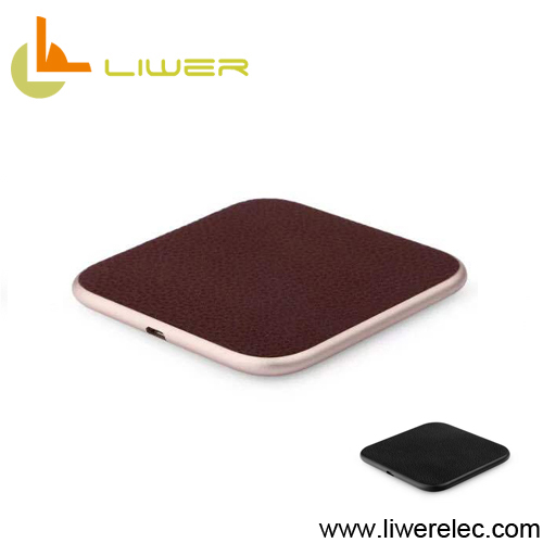 Customized leather surface wireless charger qi standard fast charge wireless charging pad